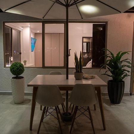 Spectacular Flat,3 Bedrooms, Central, Terrace, Free Parking كوينكا المظهر الخارجي الصورة