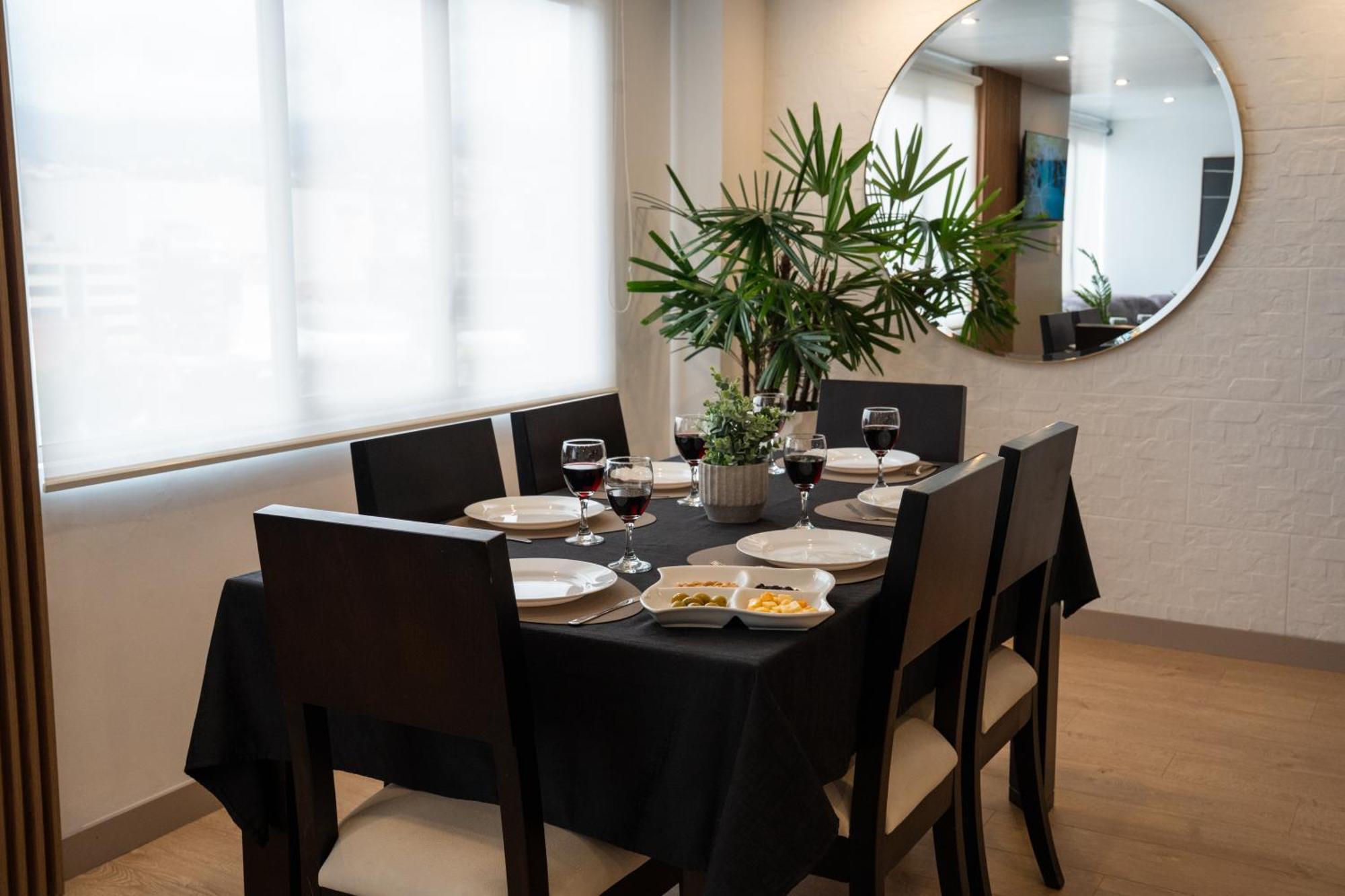 Spectacular Flat,3 Bedrooms, Central, Terrace, Free Parking كوينكا المظهر الخارجي الصورة